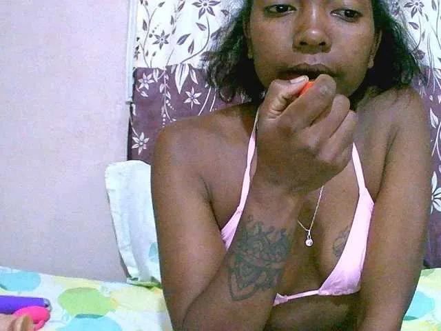 Offline maliah on BongaCams