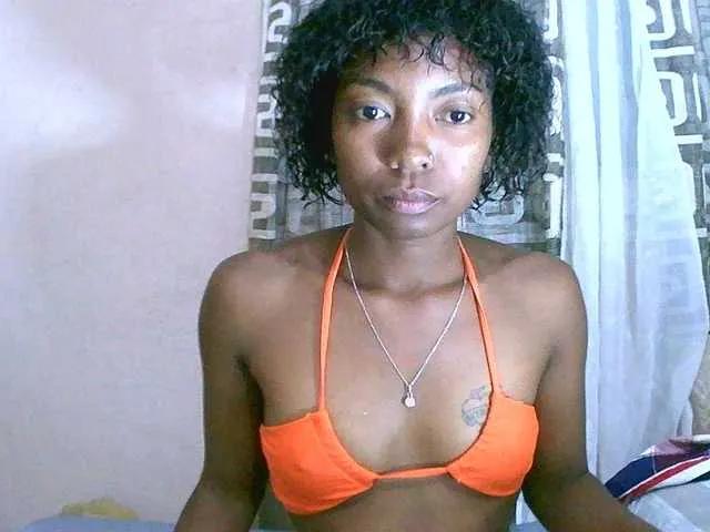 Offline maliah on BongaCams