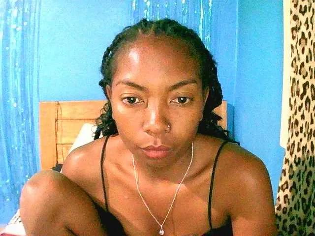 Offline maliah on BongaCams