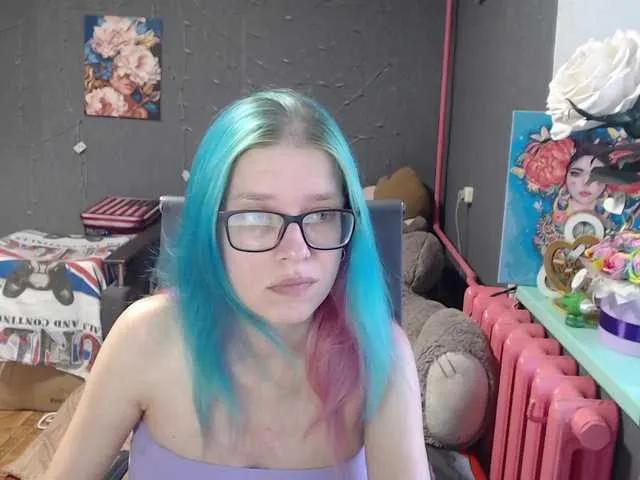 Offline malvinella on BongaCams