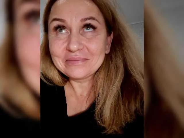 Offline MARIA777A on BongaCams