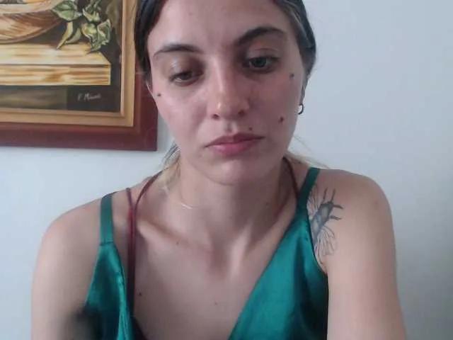 Freechat mariecam420 on BongaCams