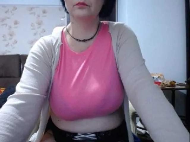 Offline mary-x on BongaCams