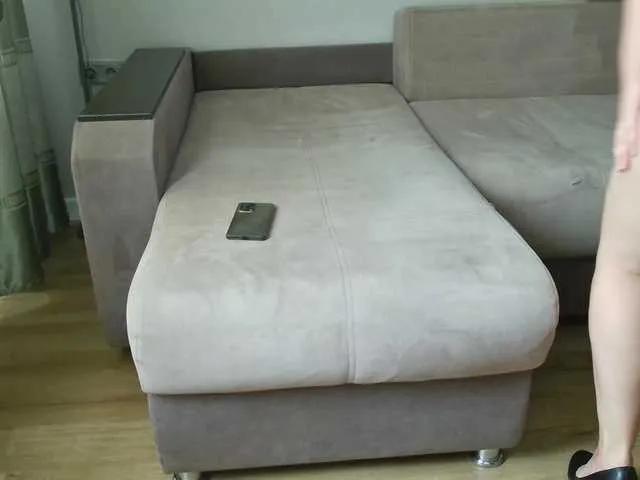 Offline Milaa1998 on BongaCams