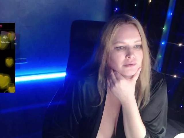 Offline mmmmIrynammm on BongaCams