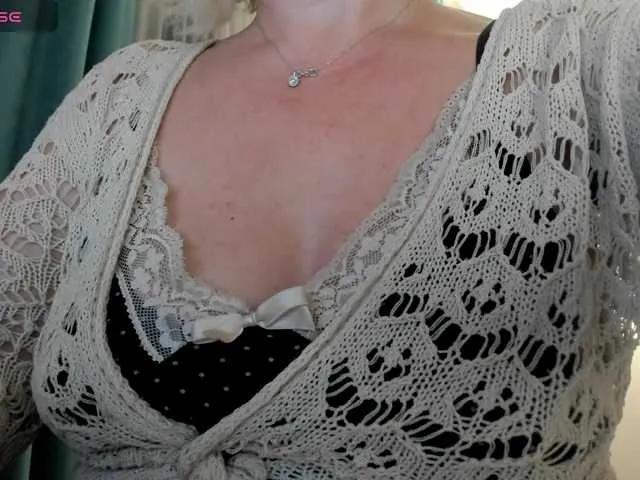 Freechat Olga1W on BongaCams