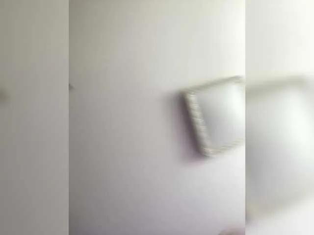 Offline PALMIIRA on BongaCams