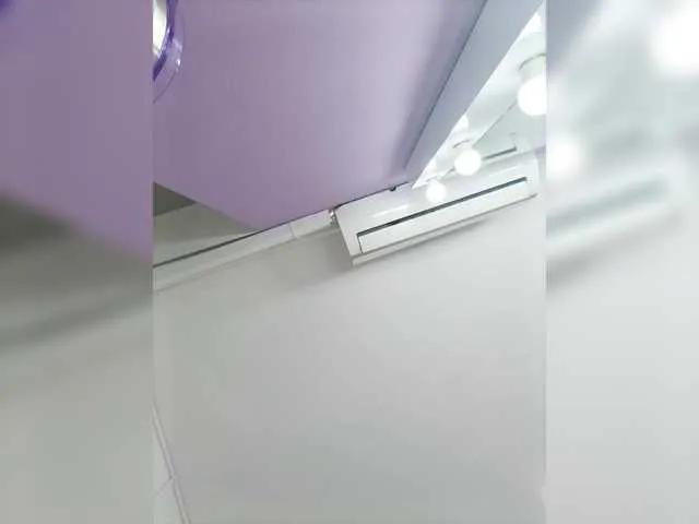 Offline RachelCooper on BongaCams