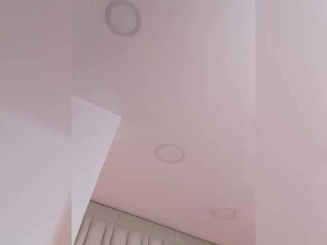 Offline RachelCooper on BongaCams