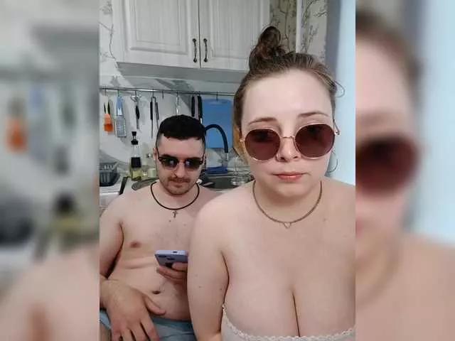 Offline Red-rooms on BongaCams