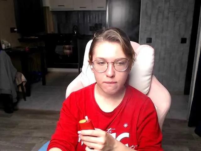 Offline Regimasmile on BongaCams