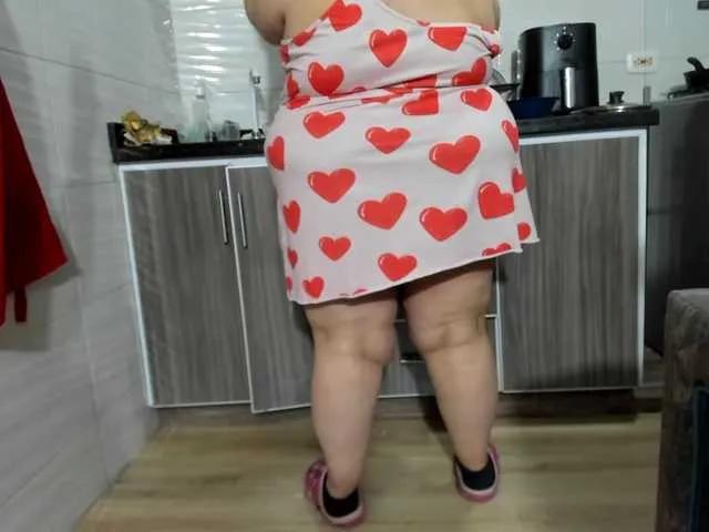 Offline rosebbw69 on BongaCams