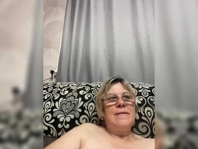 Offline Sexi45 on BongaCams