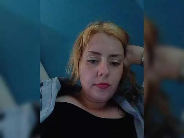 Offline skarlett-rose on BongaCams