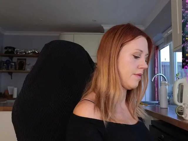 Offline stripmequick on BongaCams