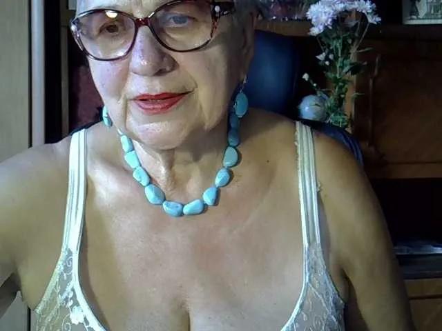 SweetCherry00 on BongaCams 