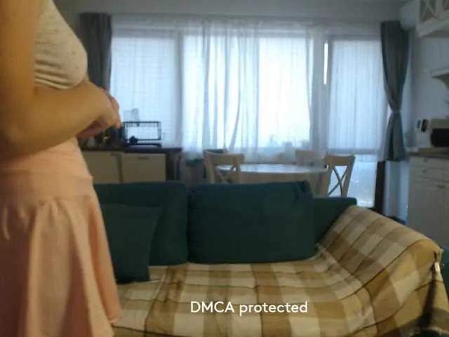 Offline sweetdreams10 on BongaCams