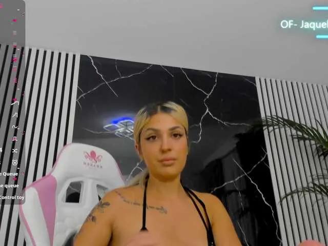 Offline theajoy on BongaCams