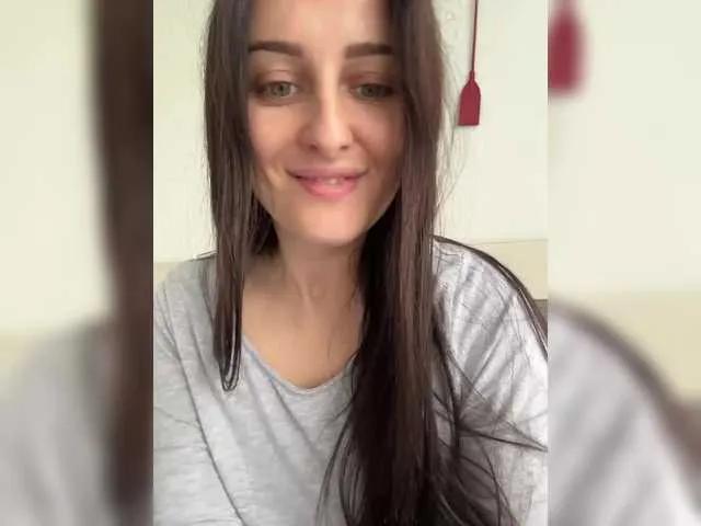 Offline Viksi66 on BongaCams