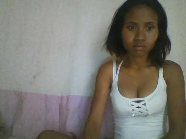 YoungNatie — Freechat on BongaCams