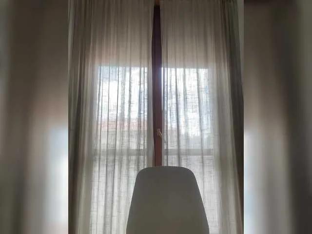 Offline zhamira-daal on BongaCams