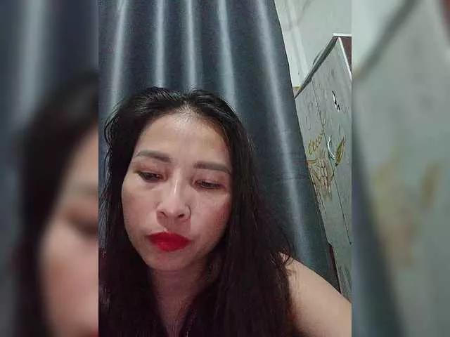 Offline Zizimi on BongaCams