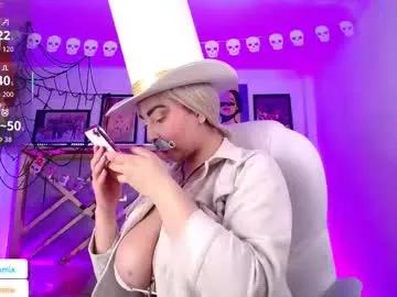 Chaturbate andrea_bloomix is Freechat andrea_bloomix — Hi hi! Come and enjoy with a busty girl in Doug Dimamadone cosplay #bigboobs #heels #cosplay #stockings #boots