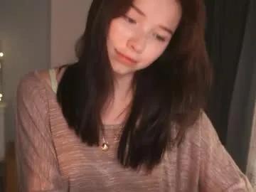 Freechat anntics_ on Chaturbate