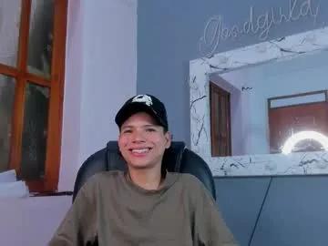 Freechat camillo_virgil on Chaturbate