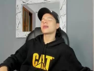 Freechat camillo_virgil on Chaturbate