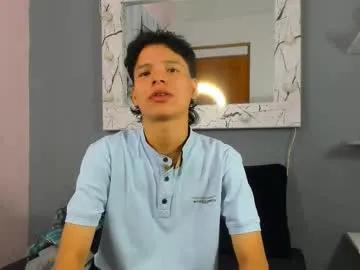 Freechat camillo_virgil on Chaturbate