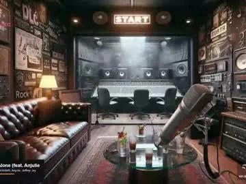 Freechat chinoroz on Chaturbate