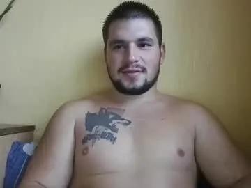 Freechat chiraq1945 on Chaturbate