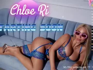 Freechat chloe_ri on Chaturbate