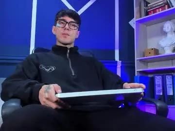 Freechat etham_wolf_ on Chaturbate