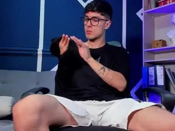 Freechat etham_wolf_ on Chaturbate