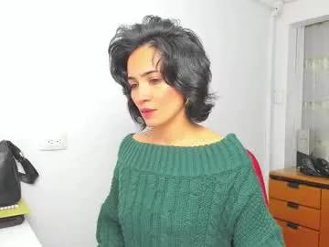 Chaturbate hanna_chloe is Freechat hanna_chloe — make me wet under my desk  #office #nonude #latina #slave #cute