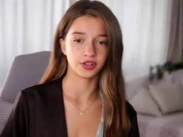 Freechat little_poetry on Chaturbate