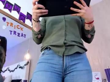 lucy_lu17 — GOAL: milk on my tits [57 tokens remaining] Welcome to my room! #smalltits #biglips #bigass #natural #anal