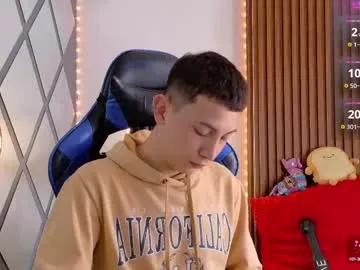 Freechat naughty__chris on Chaturbate