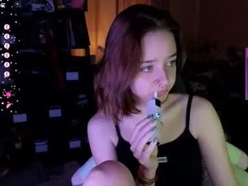 queen_kitty1818 — I'm Kitty  - Goal: oil strip show [4990 tokens left] #skinny #anal #lovense #squirt #bigboobs