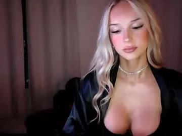sadieeblake — come hang ;) #new #bigboobs #18 #babe