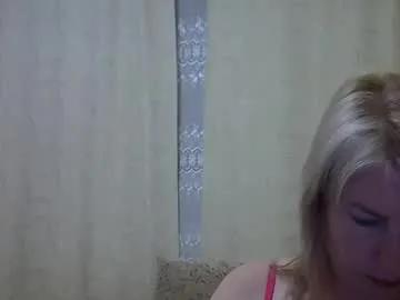 Freechat sarahphelps on Chaturbate