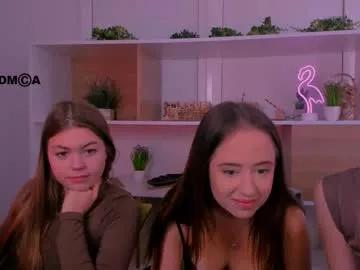 Freechat sendi_cais on Chaturbate