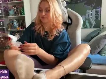 Freechat strupedsunicorns on Chaturbate