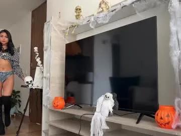 sweet_littleee — sexy dance  [23 tokens left] #latina #18  #anal #cum #asian