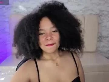 zuri_v — GOAL: Flash tits [49 tokens remaining] Welcome to my room!  #pantyhose #ebony #curly #daddysgirl #bigass