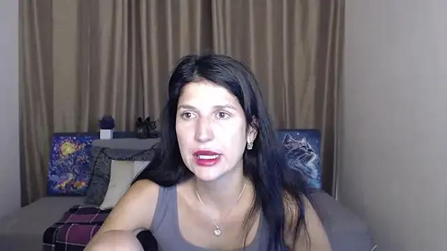 Freechat Alianna_Solo_Kisses on StripChat