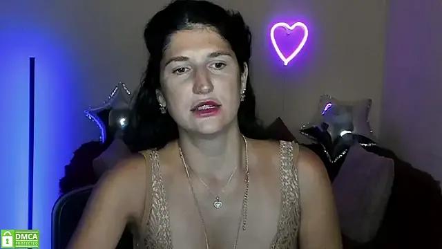 Freechat Alianna_Solo_Kisses on StripChat