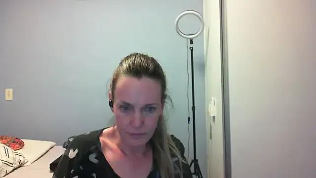 StripChat Annylove1 is Freechat Annylove1 — suck toes and show bra